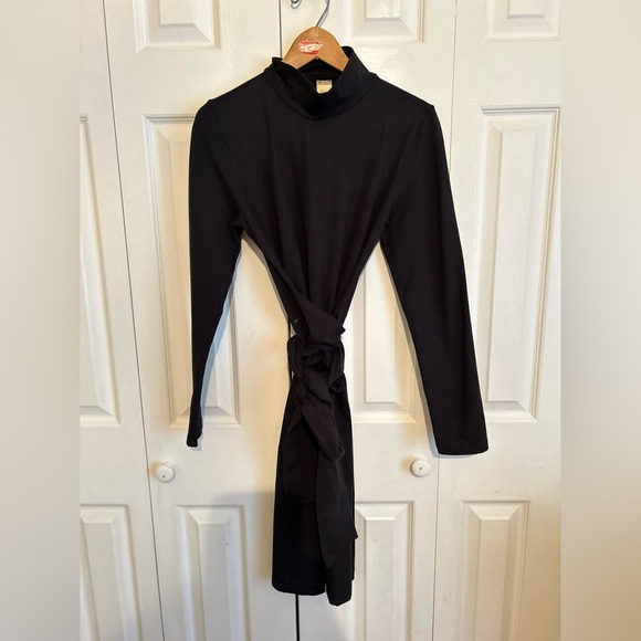 Body bag by Jude - wrap waist dress - Picture 14 of 15